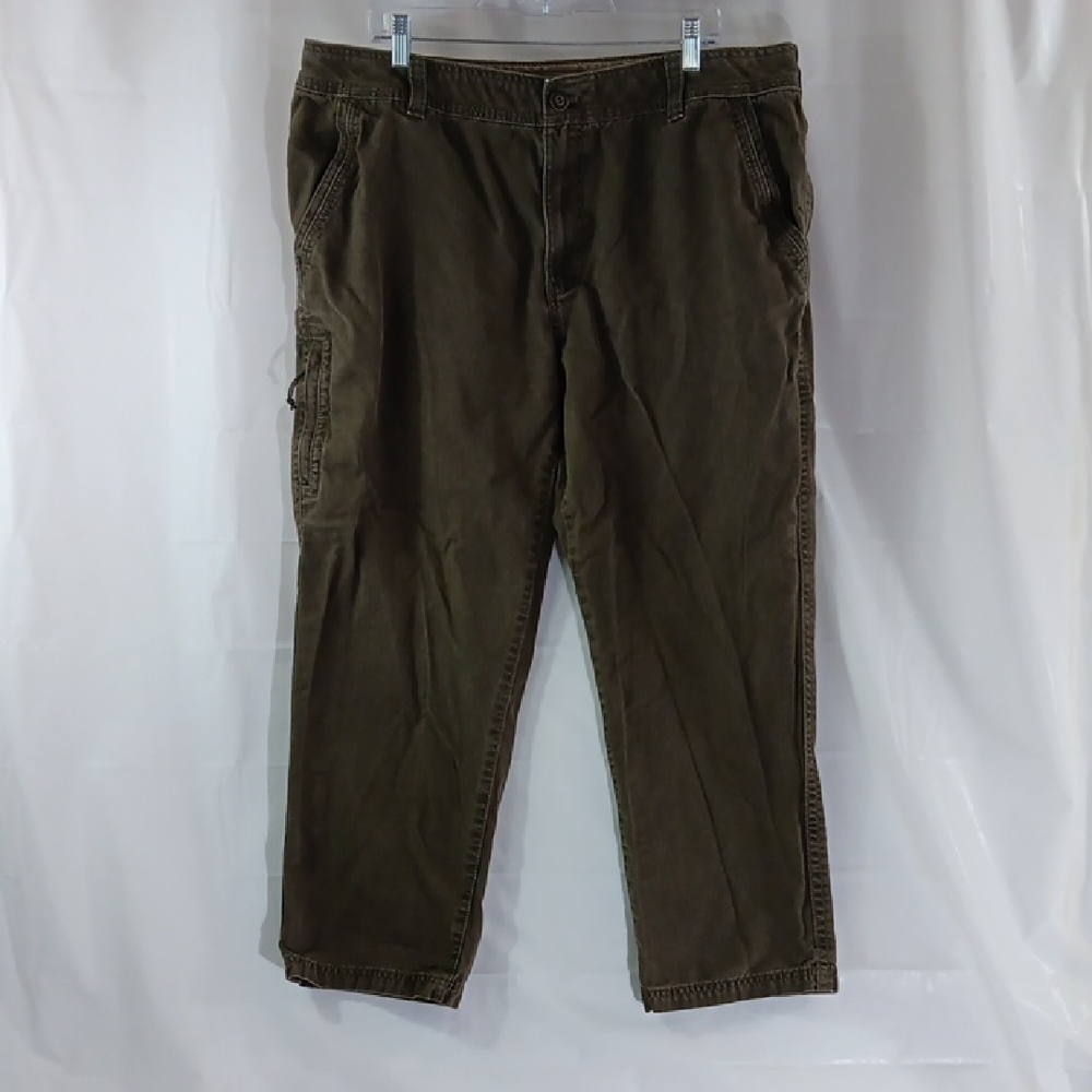 G.H. Bass & Co. Men's Size 39 Waist Cargo Pants Green Faded